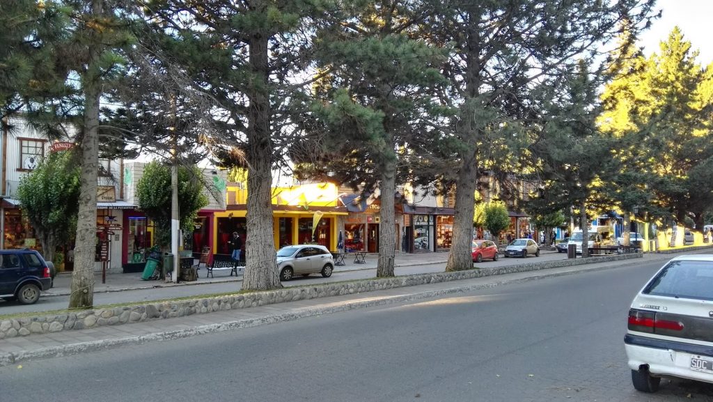 Avenida del Libertador, El Chaltén főutcája, Argentína