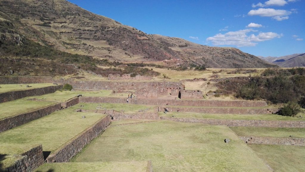 Cancha Inka és mezőgazdasági teraszok Tipón inka romvárosban