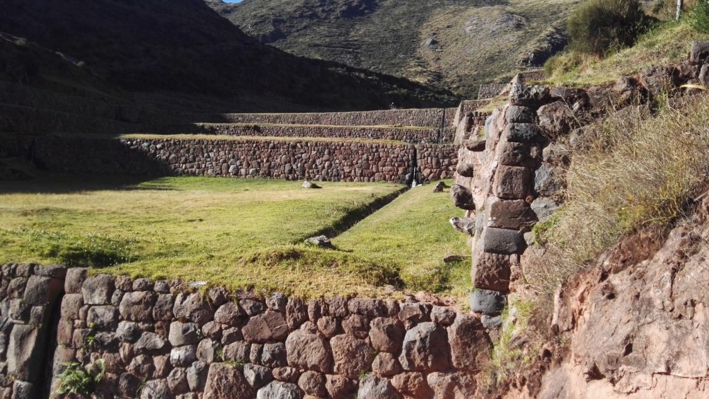 Inka teraszok és vízvezeték