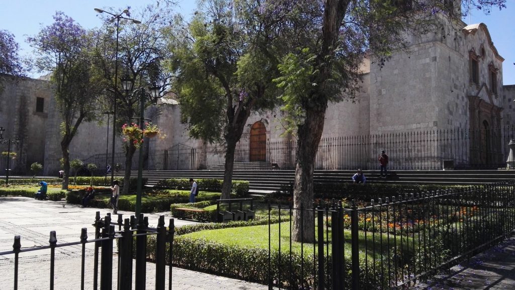 Az Assisi Szent Ferenc templom, Plaza San Francisco, Arequipa