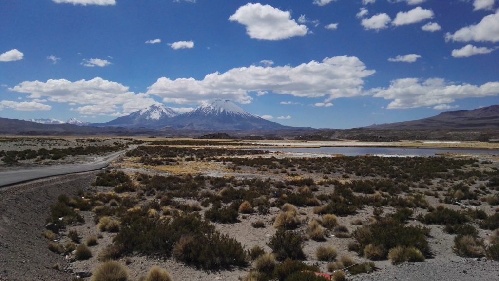 A Pomerape-vulkán és a Parinacota-vulkán