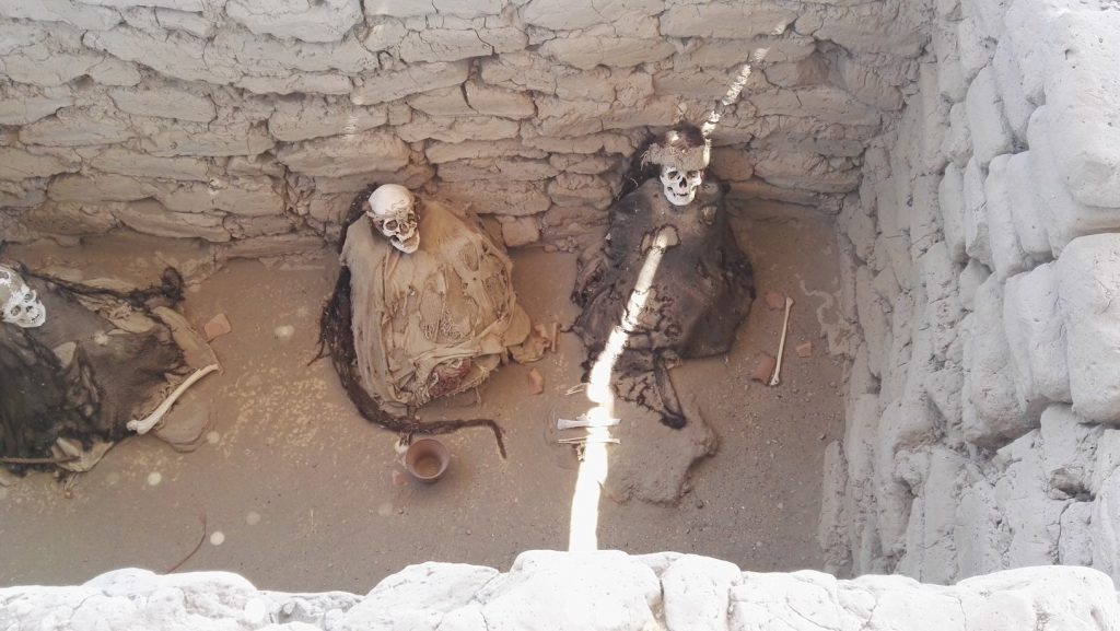 Eredeti nazca múmiák a Chauchilla temetőben