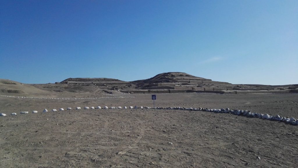 A helyreállított piramis Cahuachiban